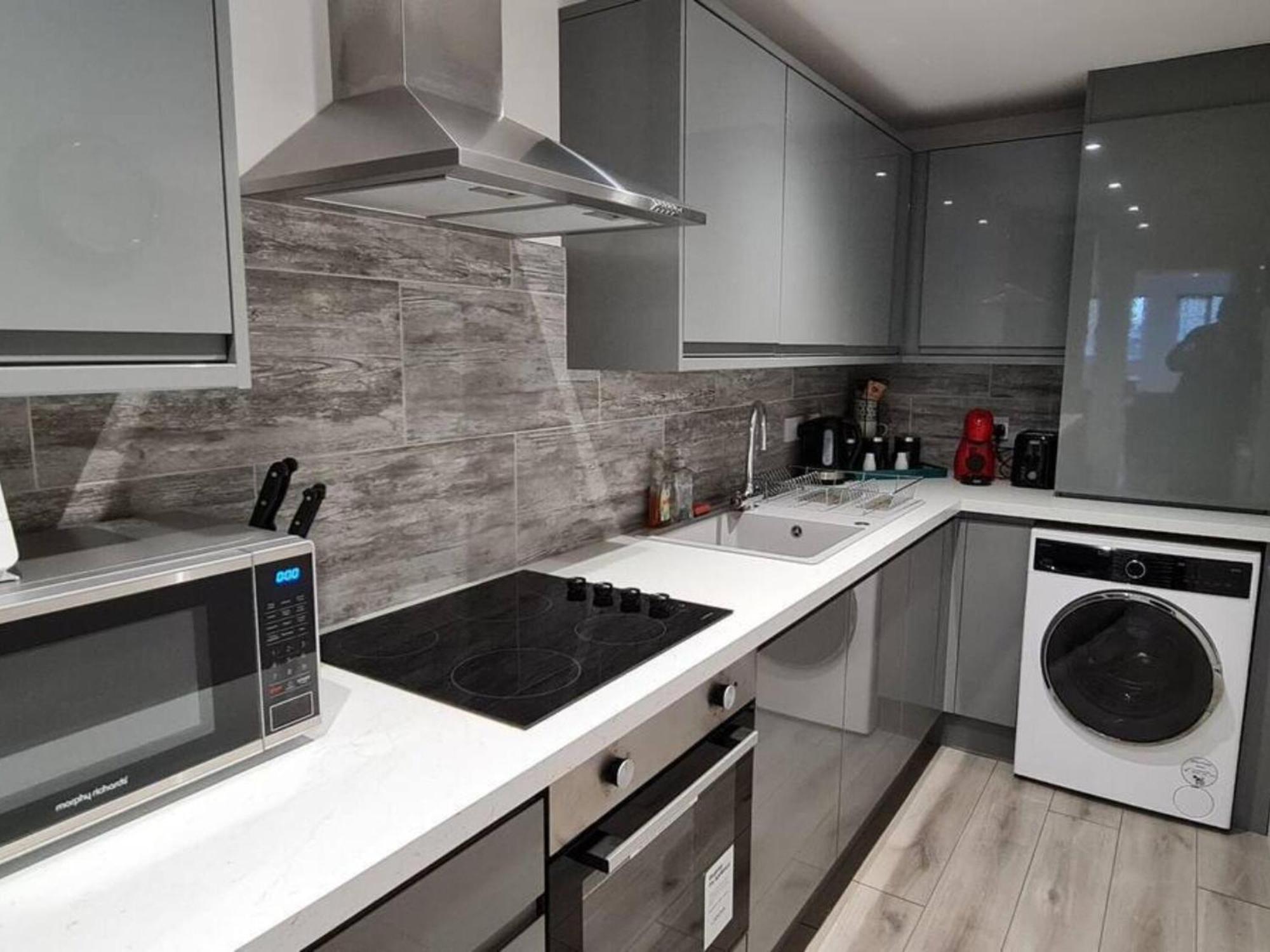 The Ecclesian Deluxe Apartments Near Trafford Centre Eccles Train Station Manchester Eksteriør bilde